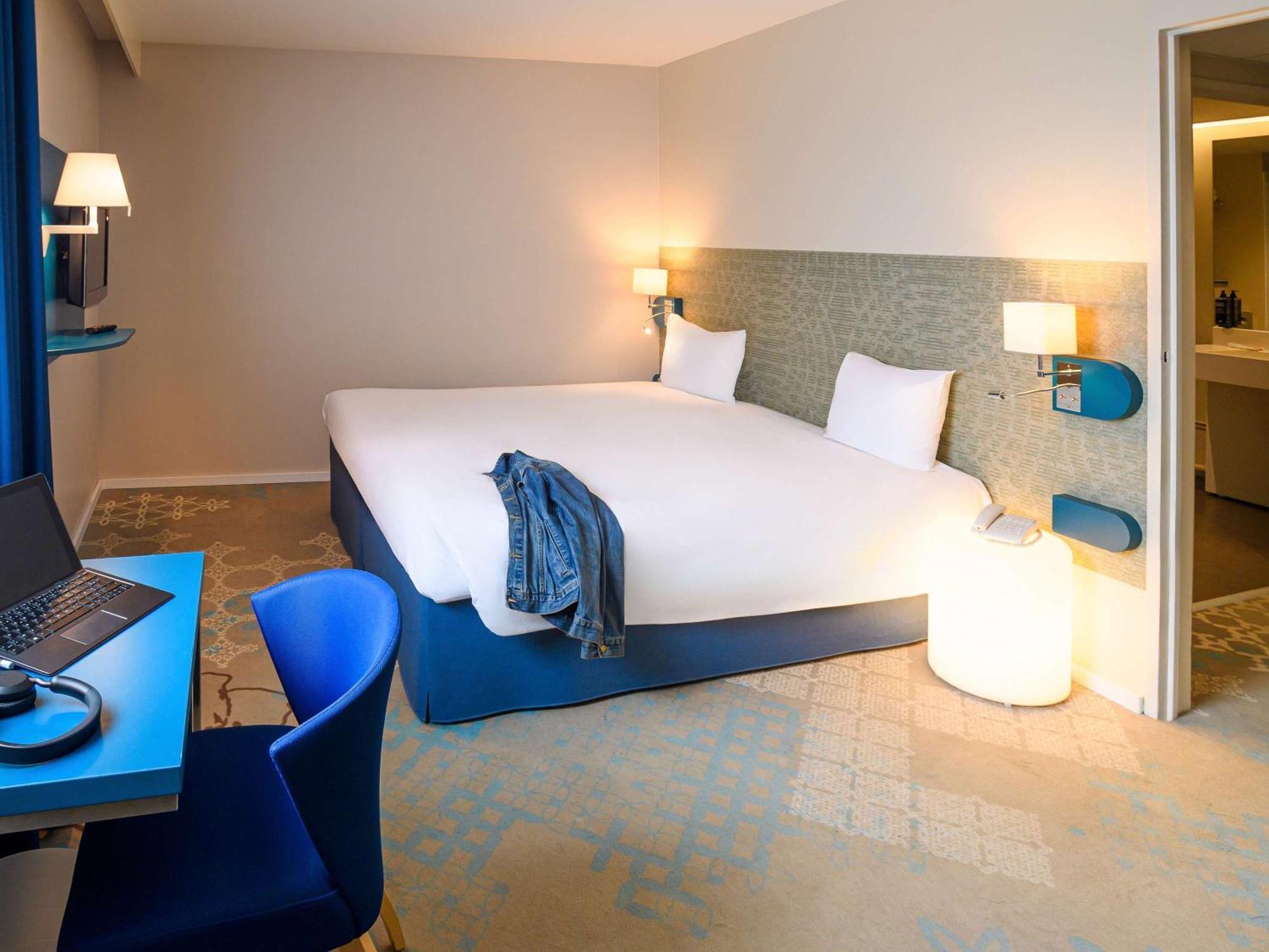 Ibis Styles Tours Centre Hotel Exterior photo